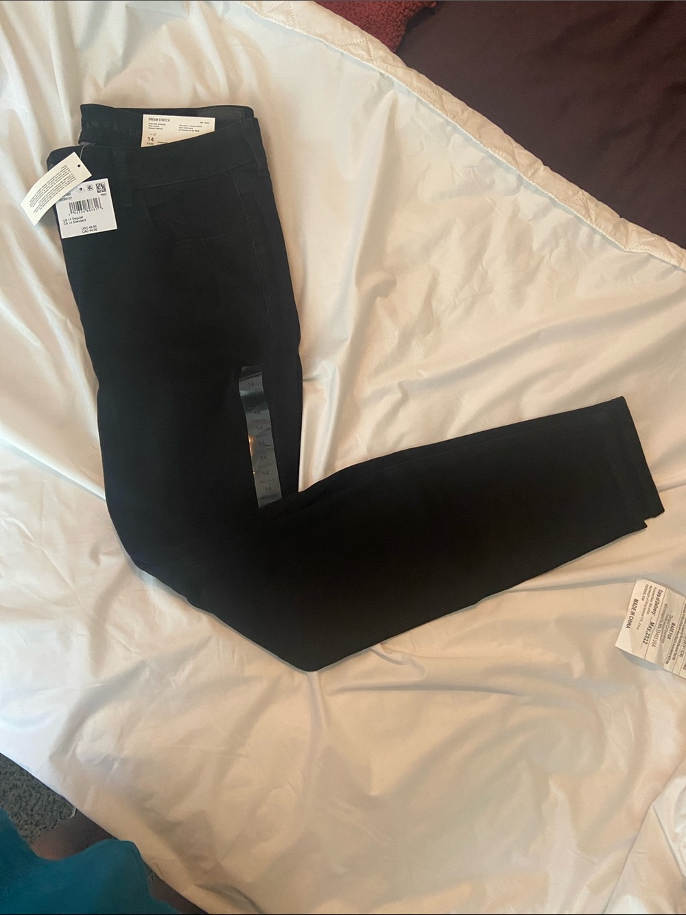 American Eagle Outfitters Dream Stretch High-Rise Jegging in True Black SZ 14